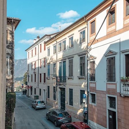 Living Down Town Apartman Bassano del Grappa Kültér fotó