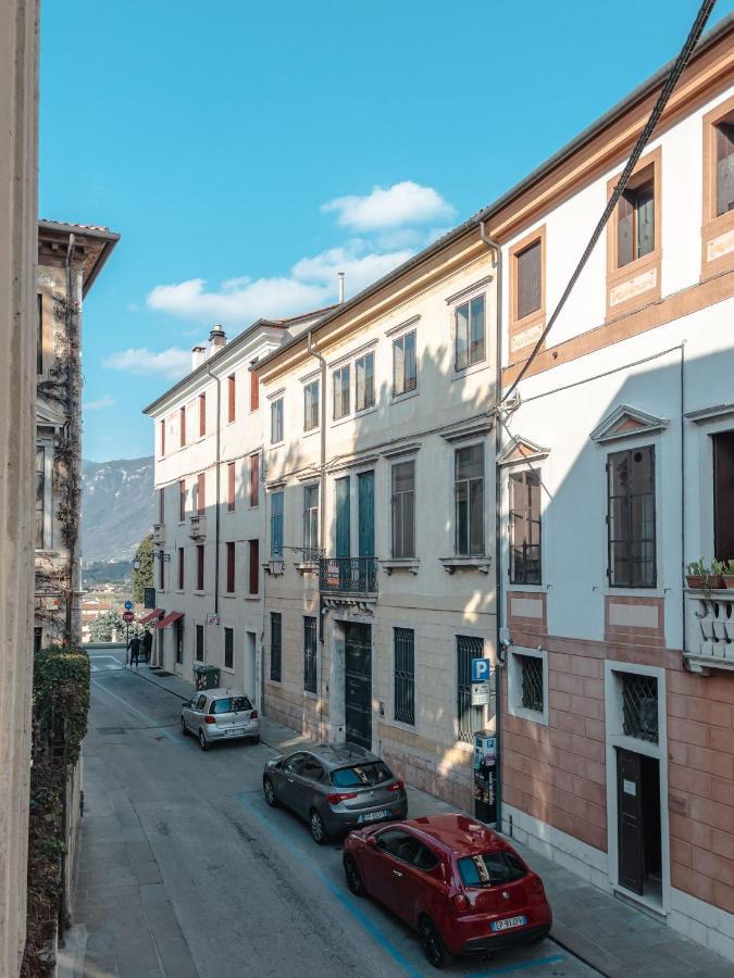 Living Down Town Apartman Bassano del Grappa Kültér fotó